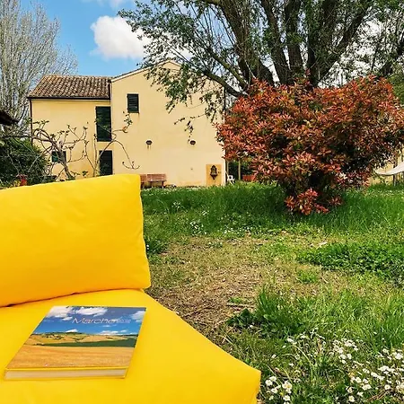 Casale Al Fiume Apartment *